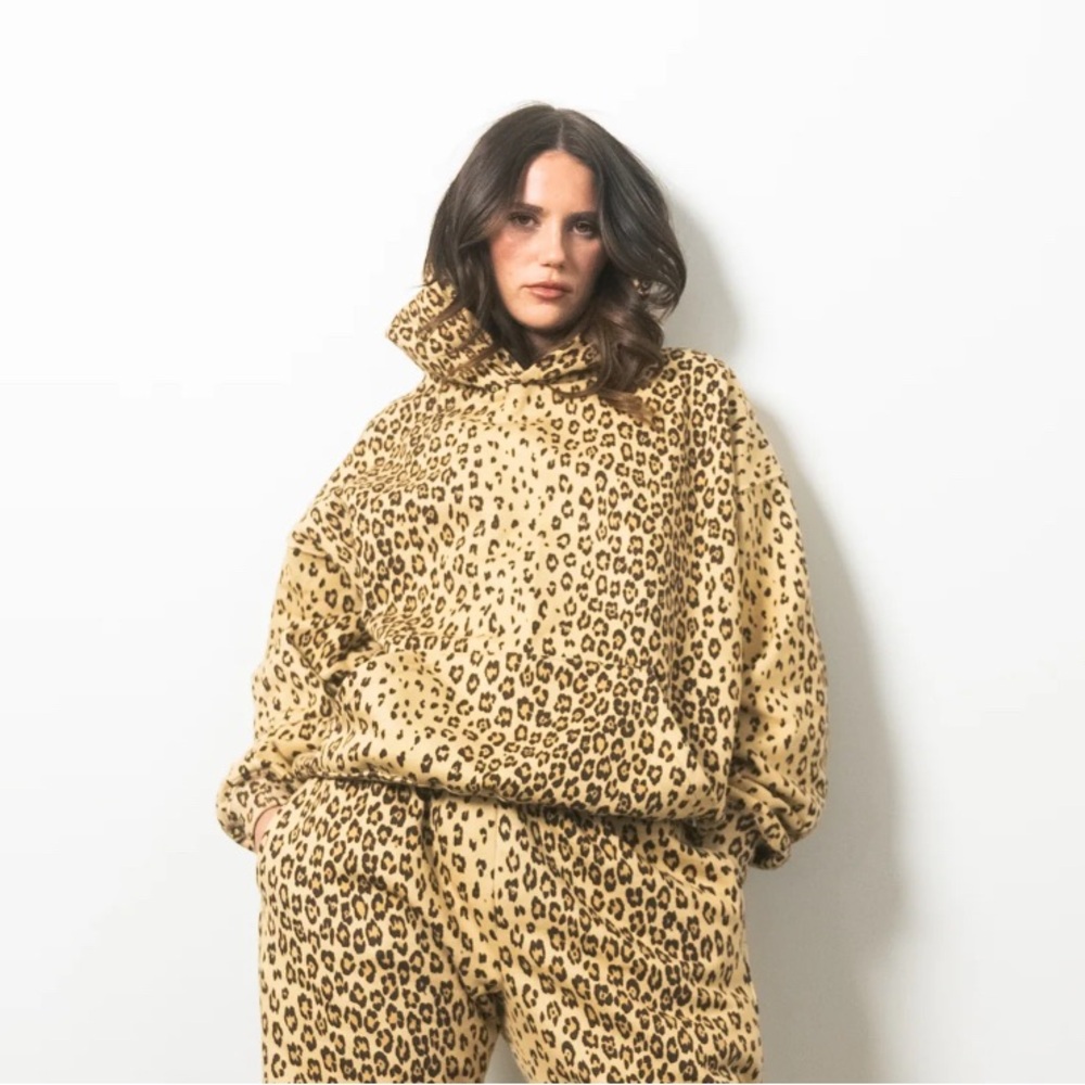 BRAND NEW!! Recusa Lounge Leopard Hoodie (Hoodie Only) - Picture 2 of 7